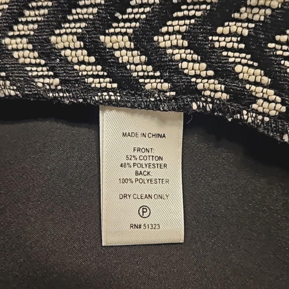 1 State Black and Cream Chevron Halter Neck Dress - Picture 5 of 9